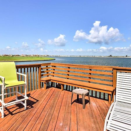 Waterfront Corpus Christi Townhome With Pool And Dock! Kültér fotó