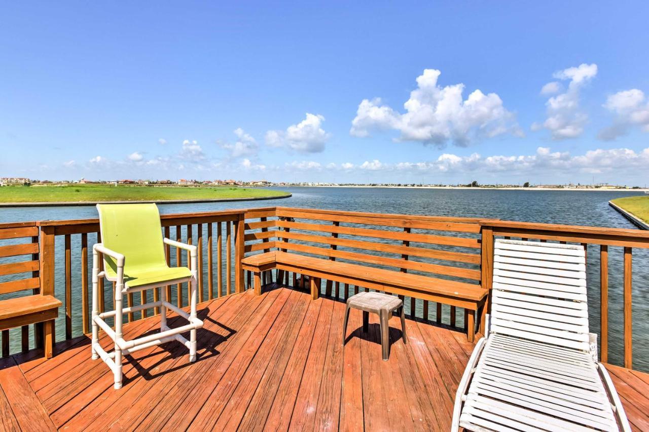 Waterfront Corpus Christi Townhome With Pool And Dock! Kültér fotó