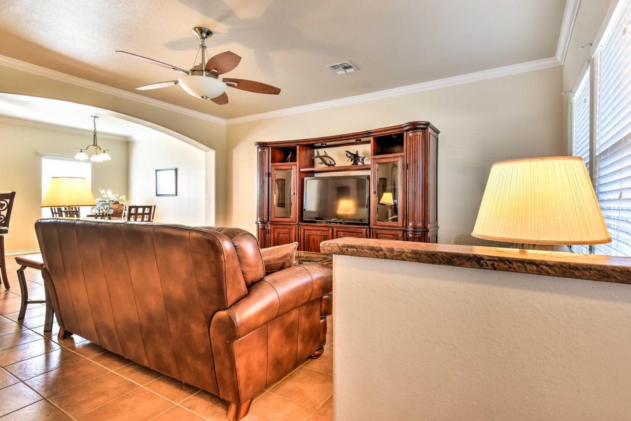 Waterfront Corpus Christi Townhome With Pool And Dock! Kültér fotó