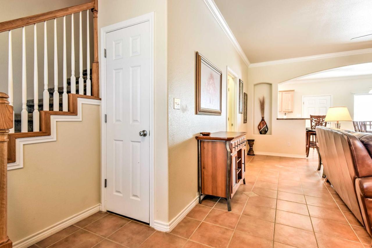 Waterfront Corpus Christi Townhome With Pool And Dock! Kültér fotó