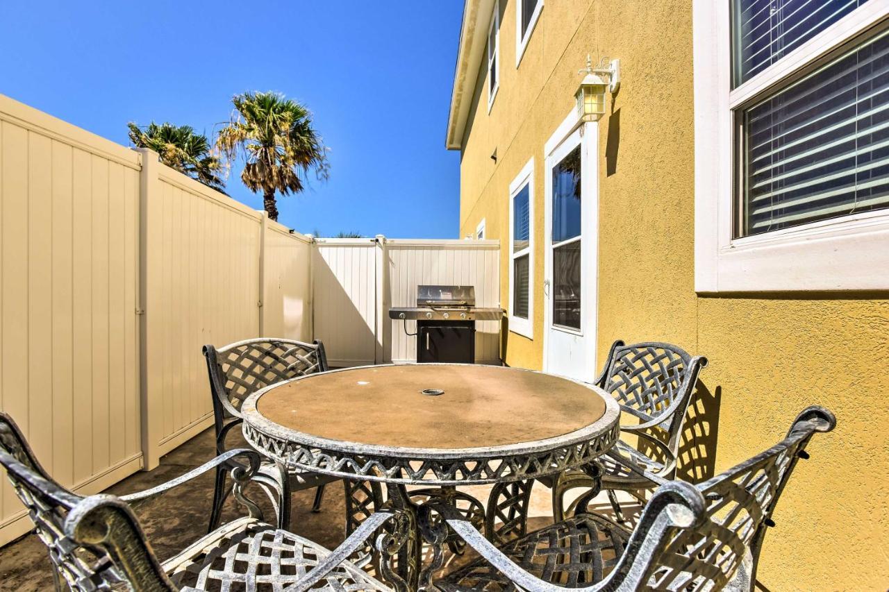 Waterfront Corpus Christi Townhome With Pool And Dock! Kültér fotó